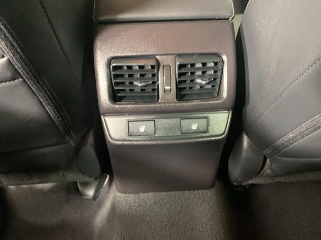 used 2016 Subaru Legacy car