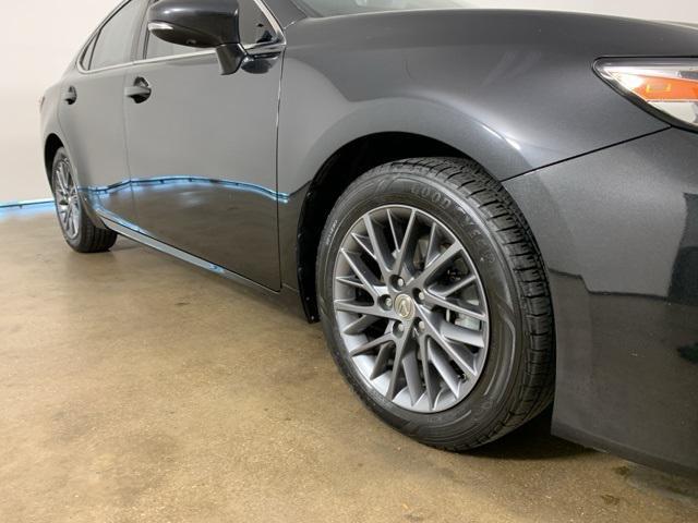 used 2018 Lexus ES 350 car, priced at $14,795