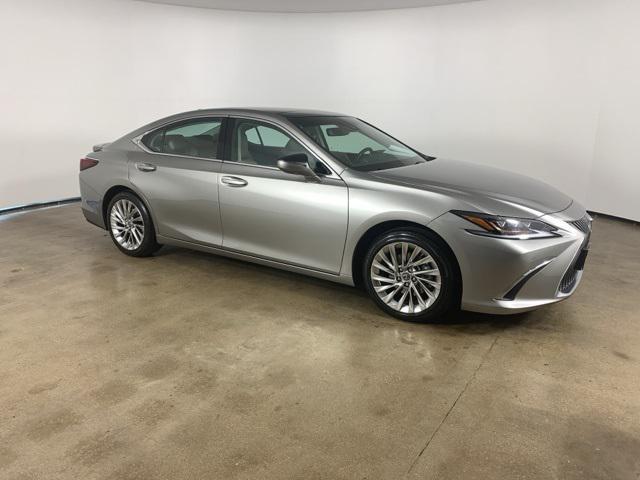 used 2021 Lexus ES 350 car, priced at $31,222