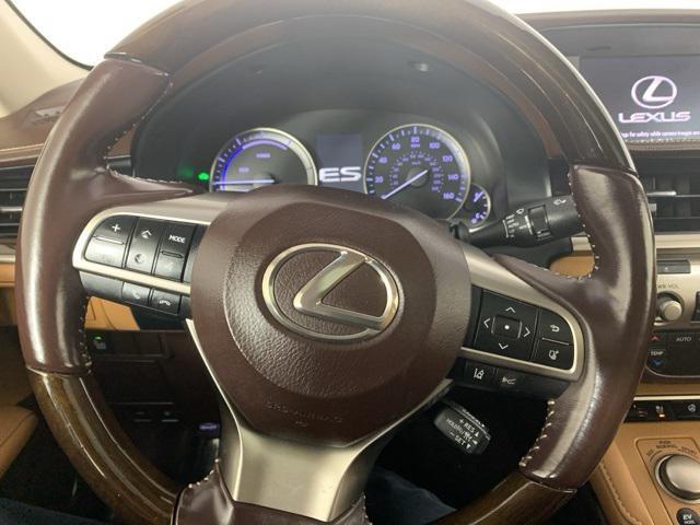 used 2016 Lexus ES 300h car, priced at $16,204