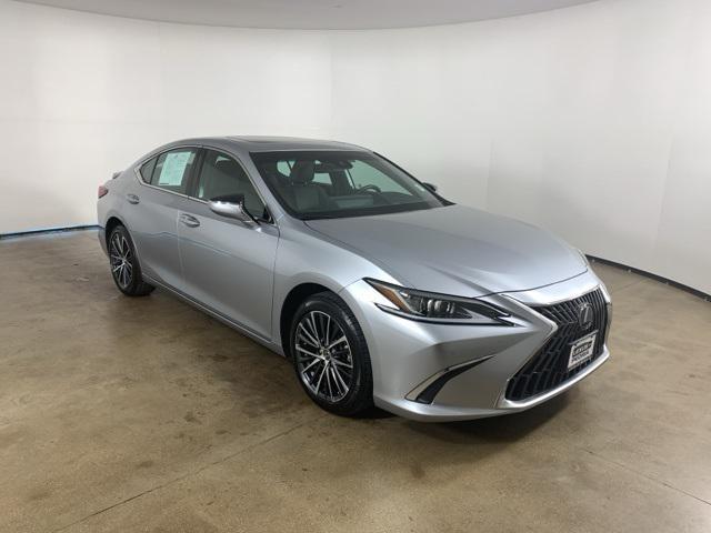 used 2024 Lexus ES 250 car, priced at $40,397