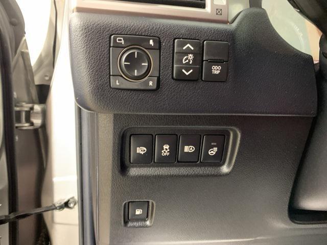 used 2022 Lexus GX 460 car, priced at $49,954