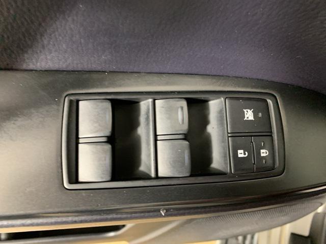 used 2022 Lexus GX 460 car, priced at $49,954