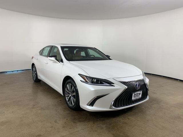 used 2021 Lexus ES 300h car, priced at $35,391