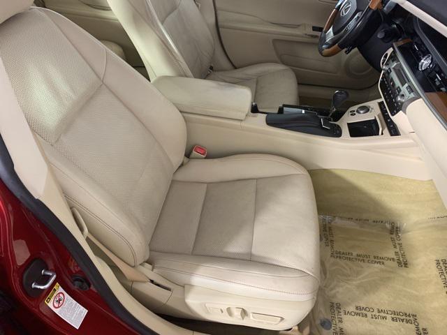 used 2014 Lexus ES 300h car, priced at $13,896