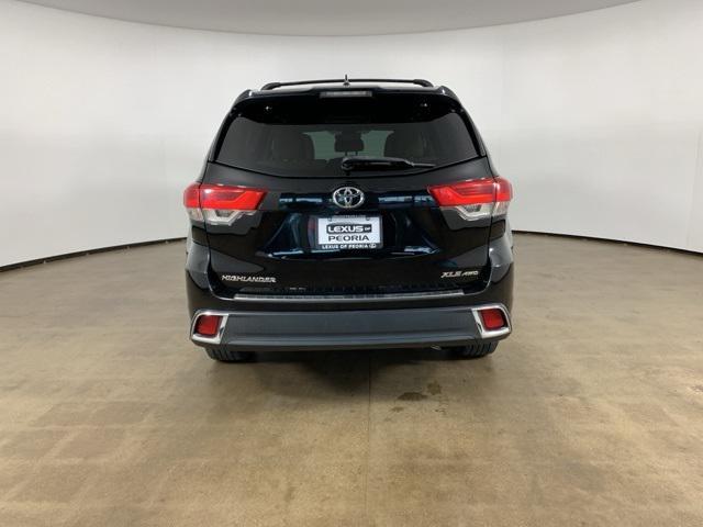 used 2018 Toyota Highlander car, priced at $23,034