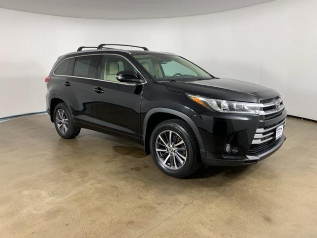 used 2018 Toyota Highlander car, priced at $23,034