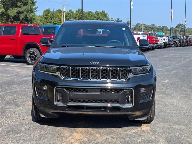 new 2024 Jeep Grand Cherokee L car, priced at $54,555