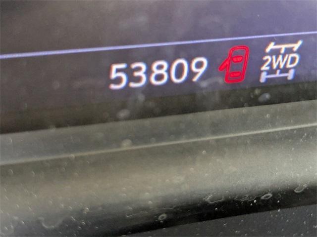 used 2022 Cadillac XT5 car, priced at $32,272