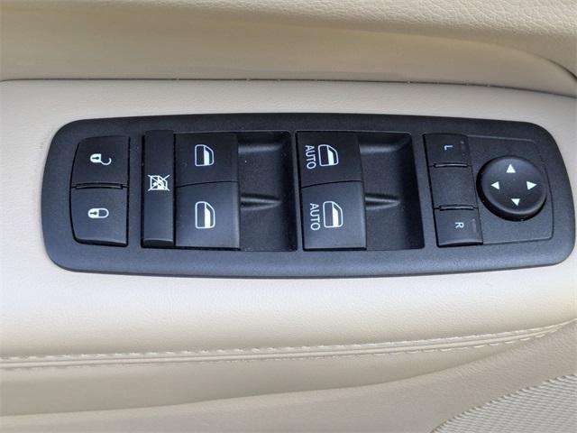 used 2022 Jeep Grand Cherokee WK car, priced at $22,999