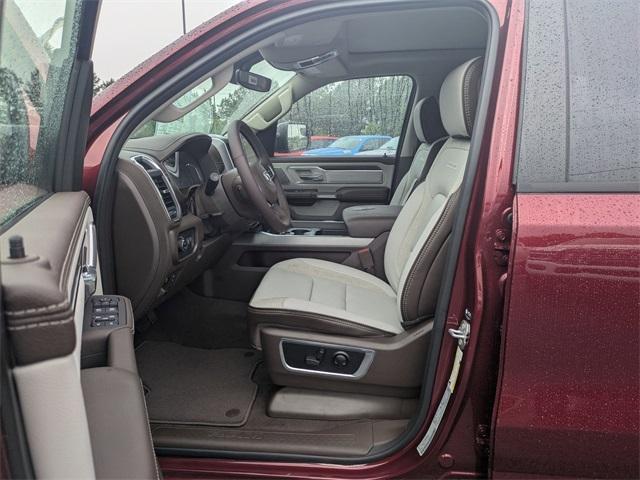 new 2025 Ram 1500 car, priced at $61,676