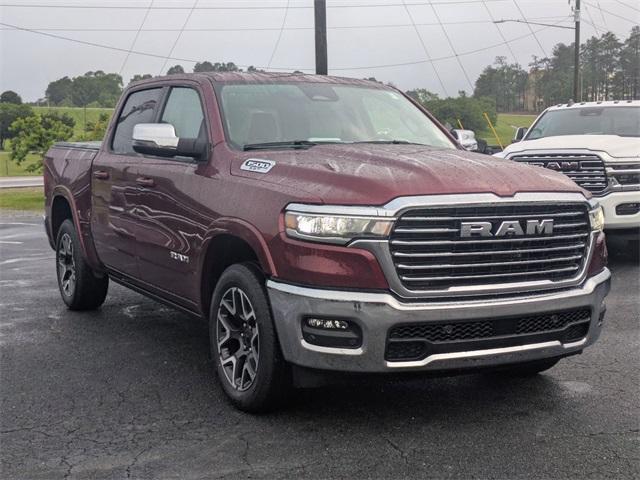 new 2025 Ram 1500 car, priced at $61,676