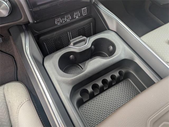 new 2025 Ram 1500 car, priced at $61,676