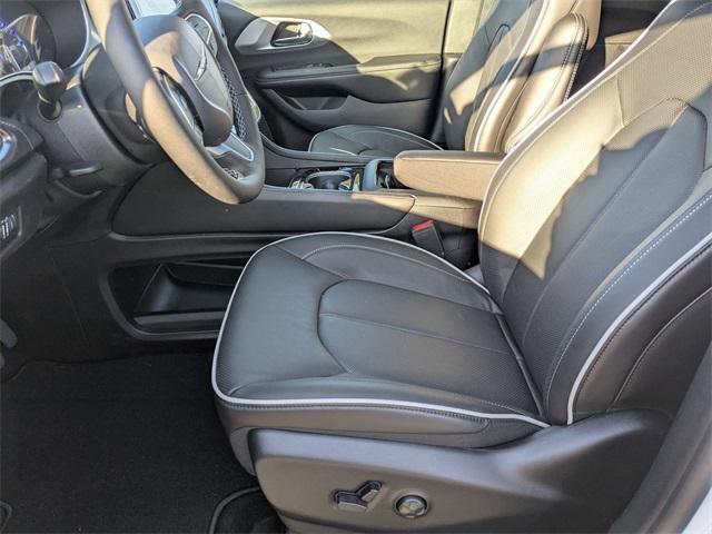new 2026 Chrysler Pacifica car, priced at $49,135