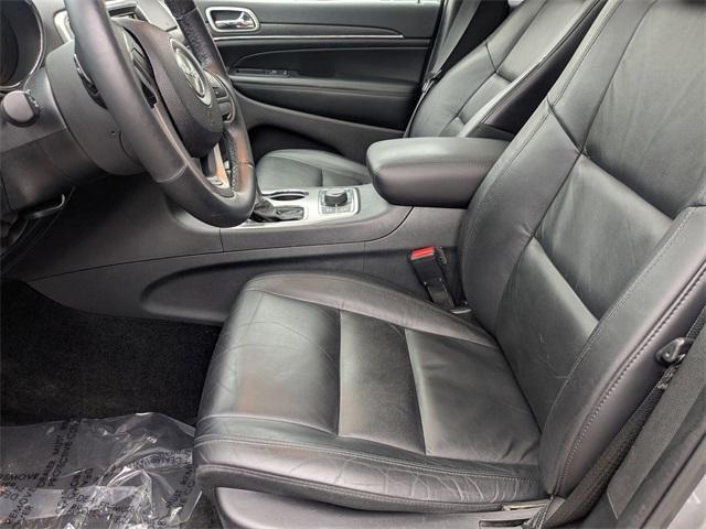 used 2018 Jeep Grand Cherokee car, priced at $15,981