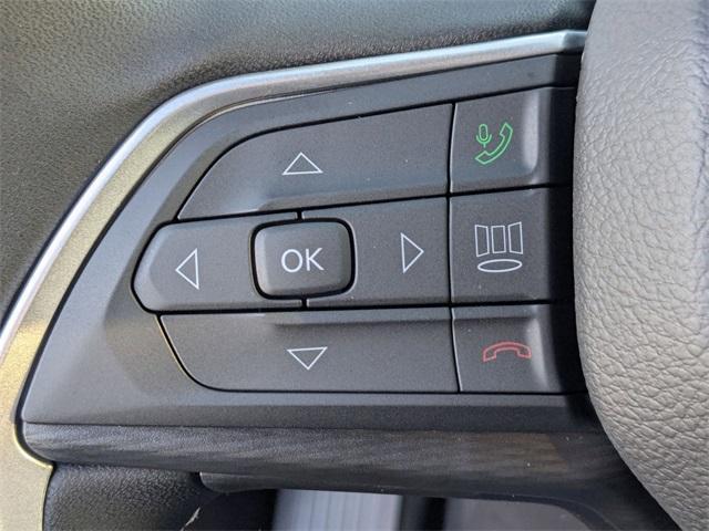 new 2025 Jeep Grand Cherokee car, priced at $38,920