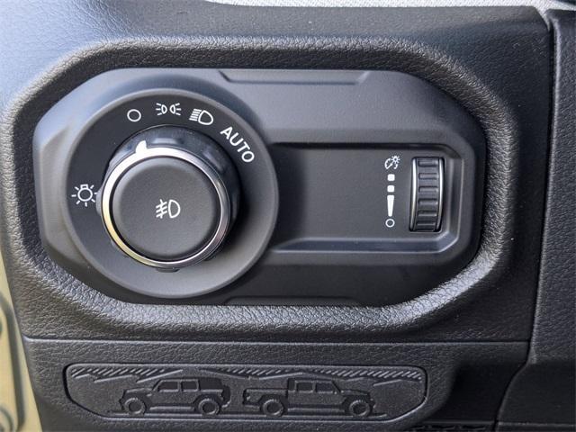 new 2025 Jeep Wrangler car, priced at $55,160