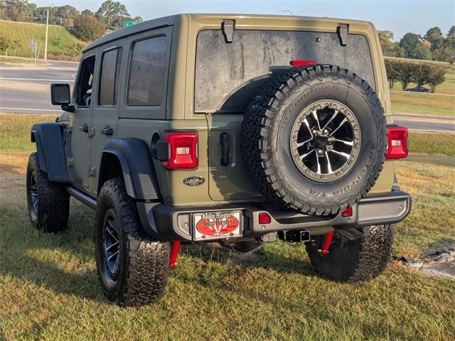 new 2025 Jeep Wrangler car, priced at $55,160