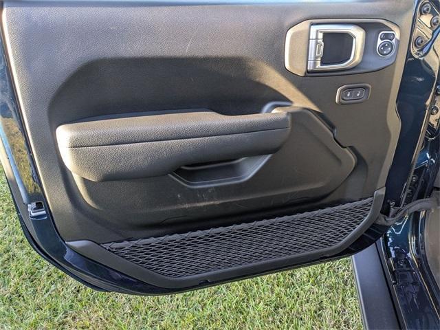 used 2025 Jeep Wrangler car, priced at $33,818