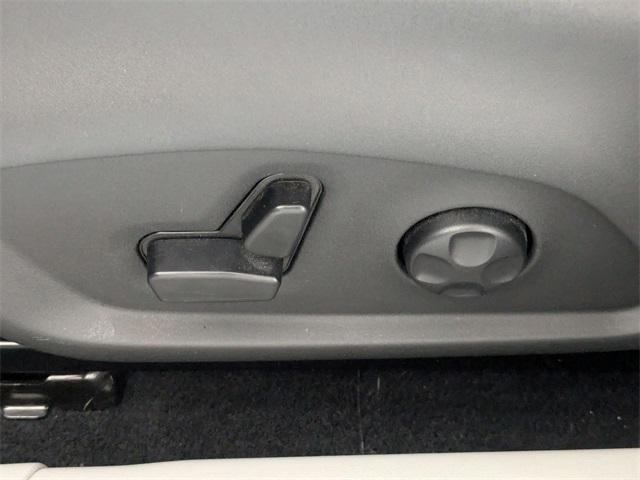 used 2018 Jeep Compass car, priced at $17,372