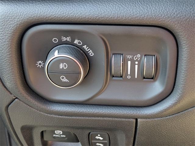 new 2025 Ram 1500 car, priced at $45,679