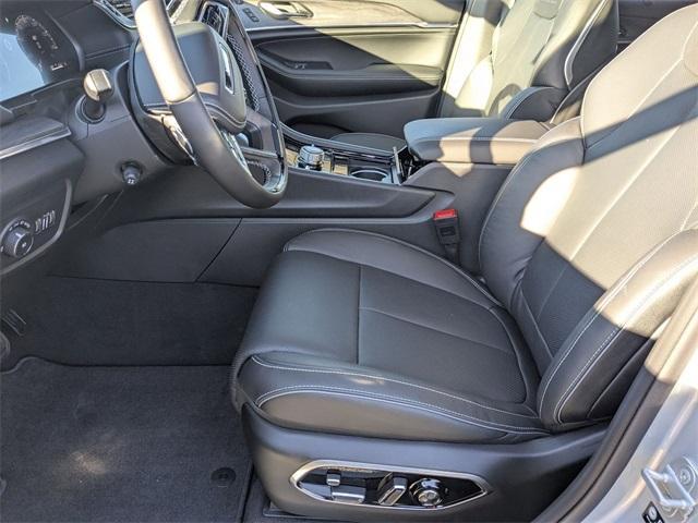 new 2025 Jeep Grand Cherokee car, priced at $59,985