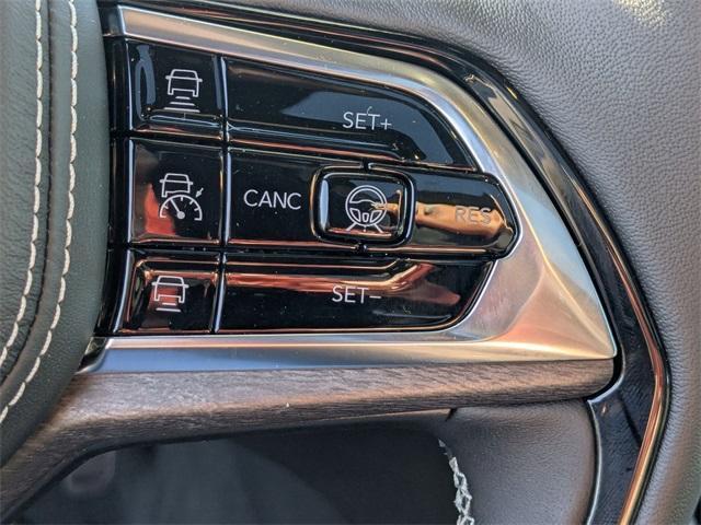 new 2025 Jeep Grand Cherokee car, priced at $59,985