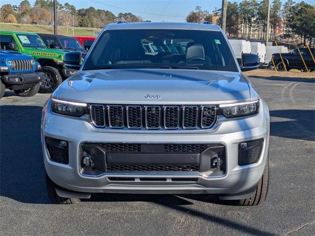 new 2025 Jeep Grand Cherokee car, priced at $59,985