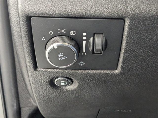 used 2020 Jeep Grand Cherokee car, priced at $16,655