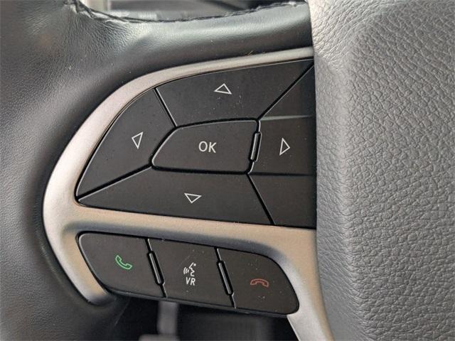 used 2020 Jeep Grand Cherokee car, priced at $16,655