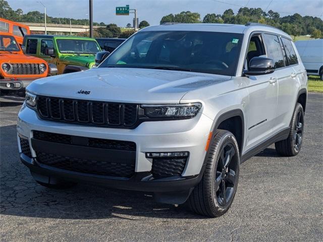 new 2025 Jeep Grand Cherokee L car, priced at $49,507