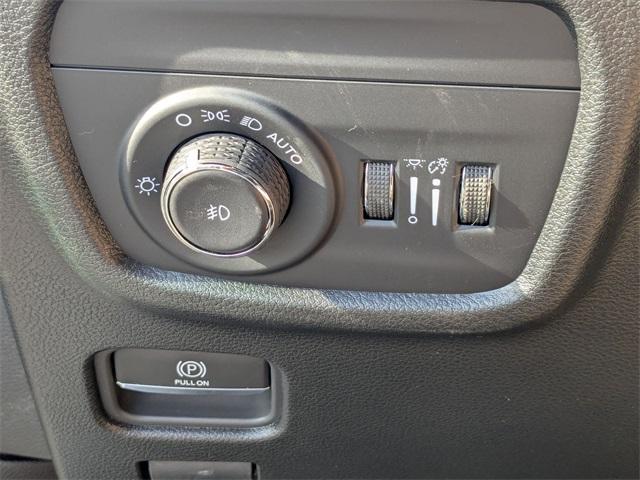 new 2025 Jeep Grand Cherokee L car, priced at $49,507