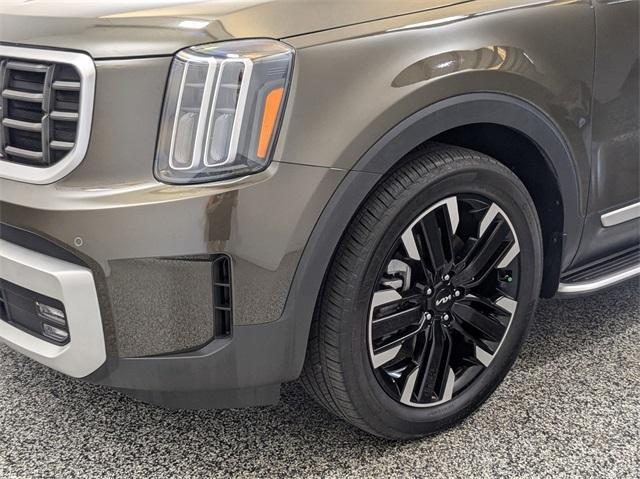 used 2024 Kia Telluride car, priced at $43,616