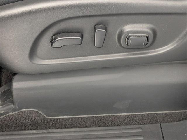 used 2021 Nissan Titan car, priced at $27,918