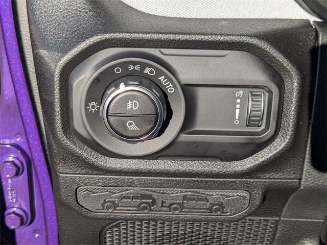 new 2026 Jeep Gladiator car, priced at $46,244