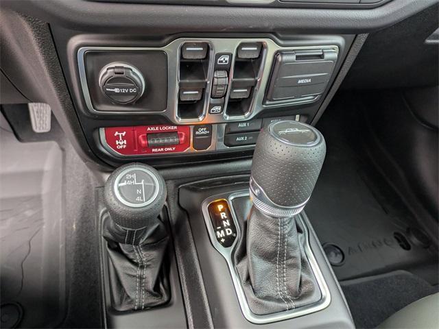 new 2025 Jeep Gladiator car, priced at $52,585