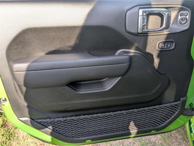 new 2025 Jeep Gladiator car, priced at $41,008