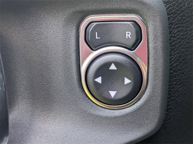 new 2025 Jeep Gladiator car, priced at $41,008