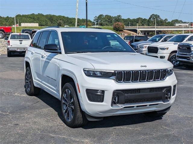 new 2024 Jeep Grand Cherokee car, priced at $58,654