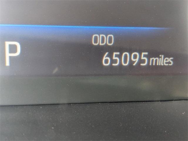 used 2022 Toyota Highlander car, priced at $32,192