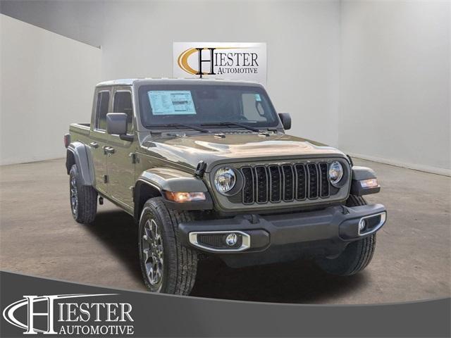 new 2025 Jeep Gladiator car, priced at $50,453