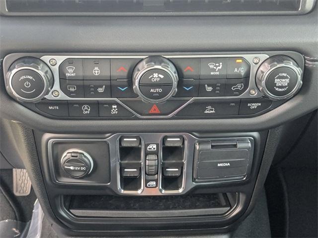 new 2025 Jeep Gladiator car, priced at $50,453