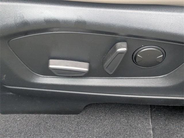used 2024 Ford Explorer car, priced at $32,881