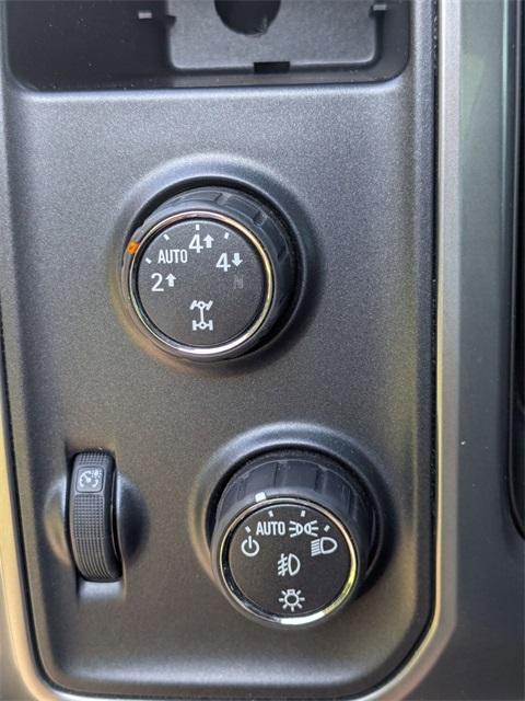 used 2014 Chevrolet Silverado 1500 car, priced at $21,357