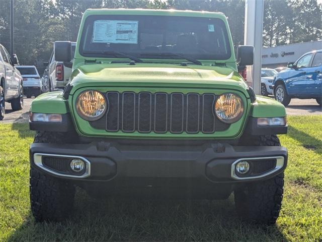 new 2025 Jeep Gladiator car, priced at $47,307