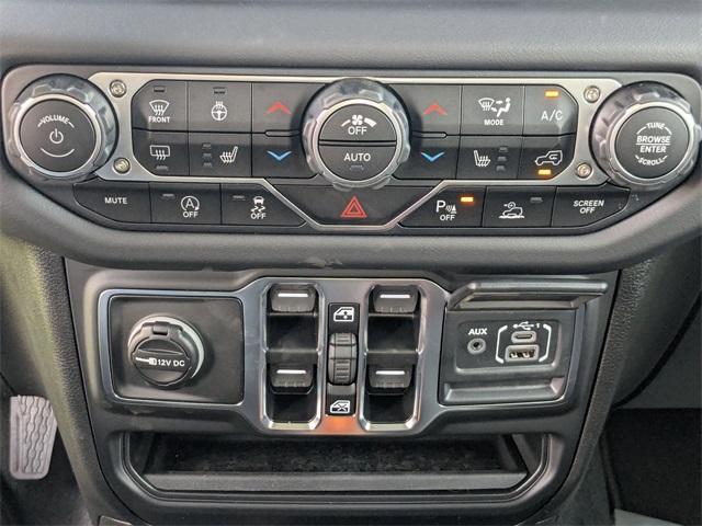 new 2025 Jeep Gladiator car, priced at $47,307