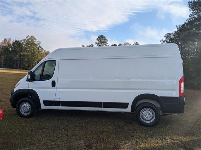 new 2025 Ram ProMaster 2500 car, priced at $49,072