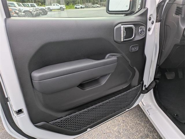 new 2025 Jeep Wrangler car, priced at $47,000