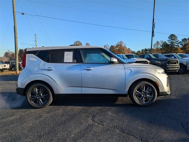 used 2021 Kia Soul car, priced at $15,151