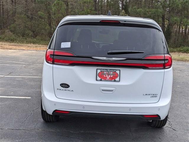 new 2024 Chrysler Pacifica car, priced at $48,375